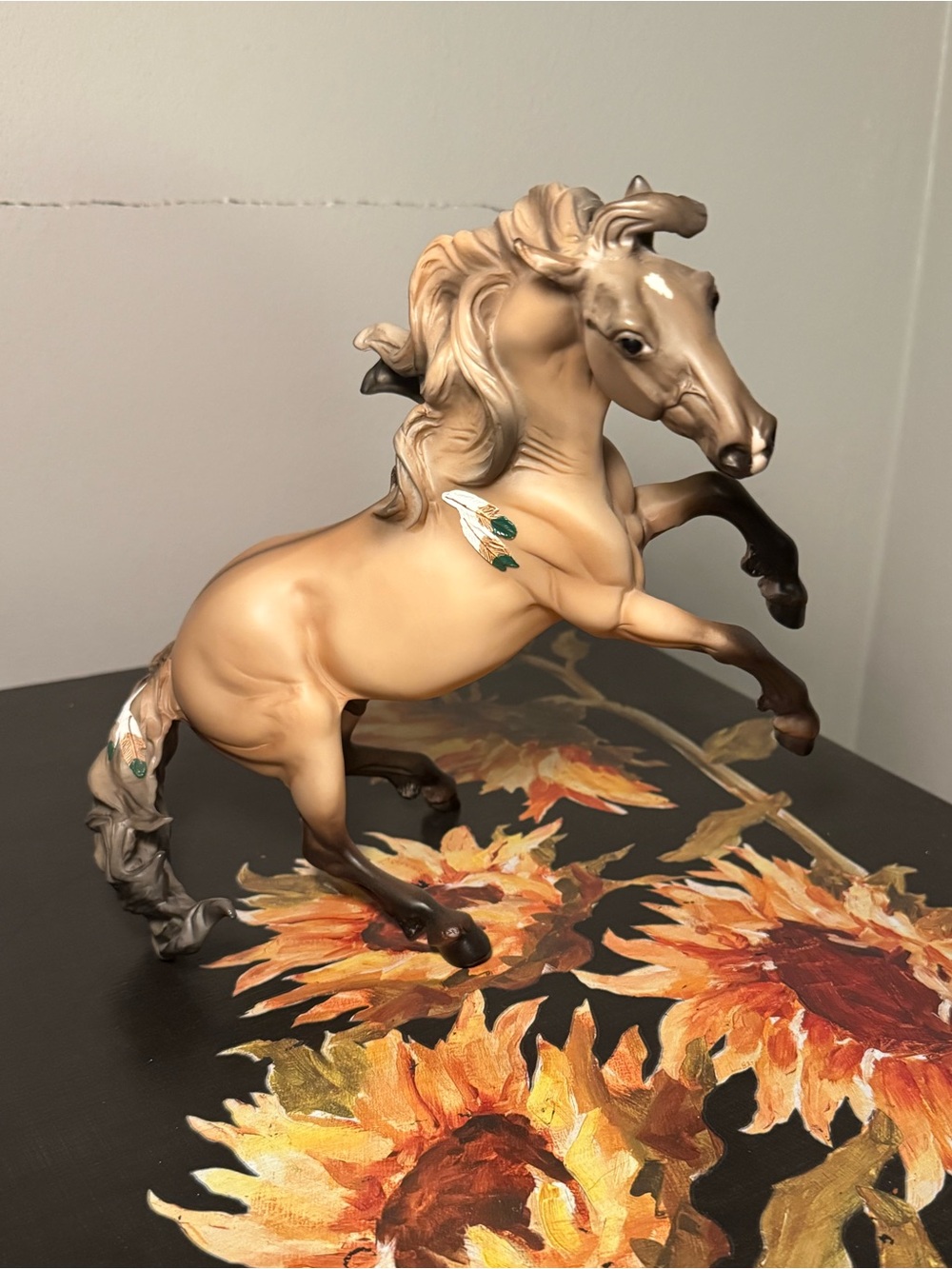 Breyer Nokota Kanaretah Traditional Rearing Stallion